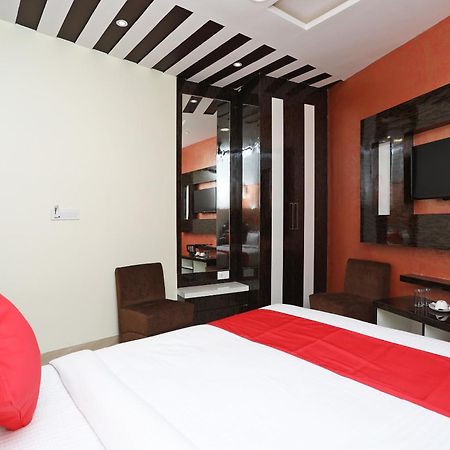Hotel O Abi Inn Hotel Near Dhakuria Manipal Hospital โกลกาตา ภายนอก รูปภาพ