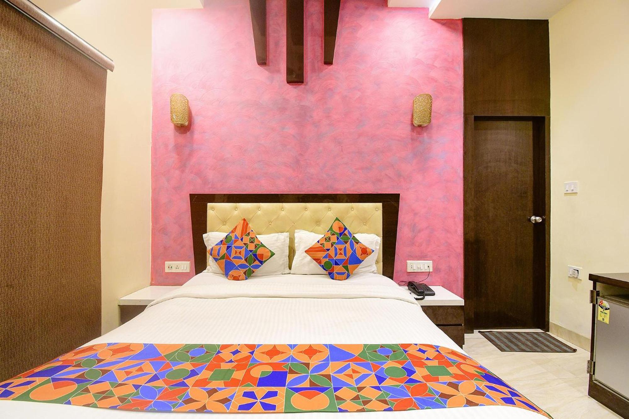 Hotel O Abi Inn Hotel Near Dhakuria Manipal Hospital โกลกาตา ภายนอก รูปภาพ