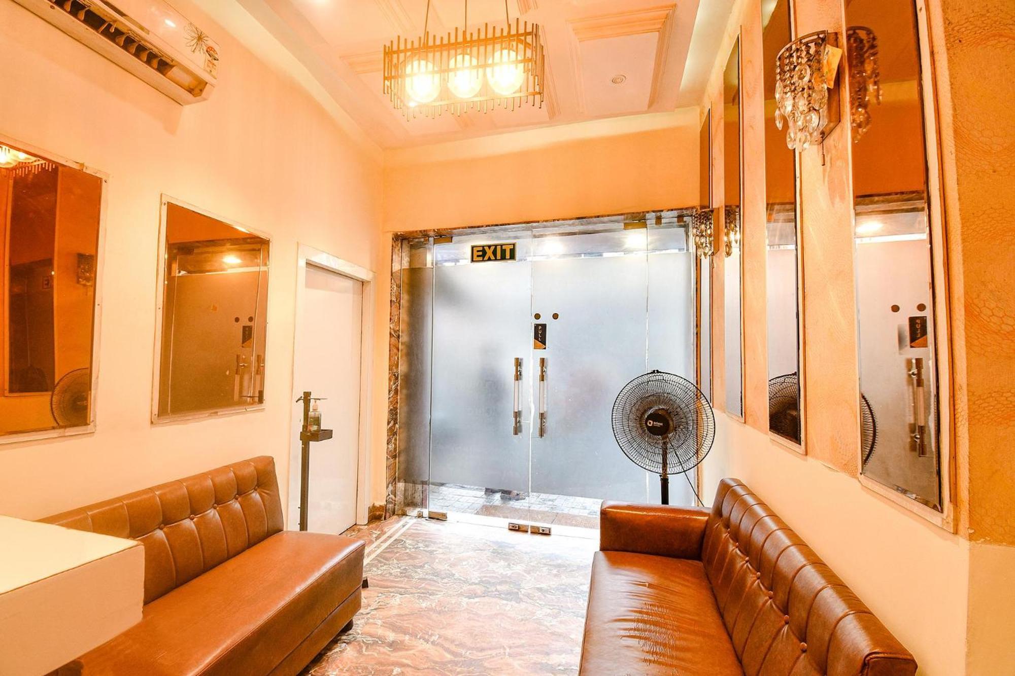 Hotel O Abi Inn Hotel Near Dhakuria Manipal Hospital โกลกาตา ภายนอก รูปภาพ