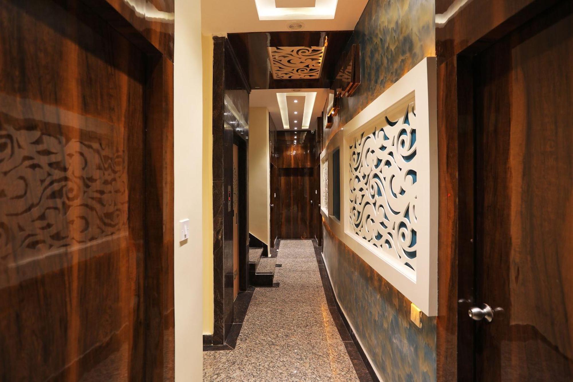 Hotel O Abi Inn Hotel Near Dhakuria Manipal Hospital โกลกาตา ภายนอก รูปภาพ