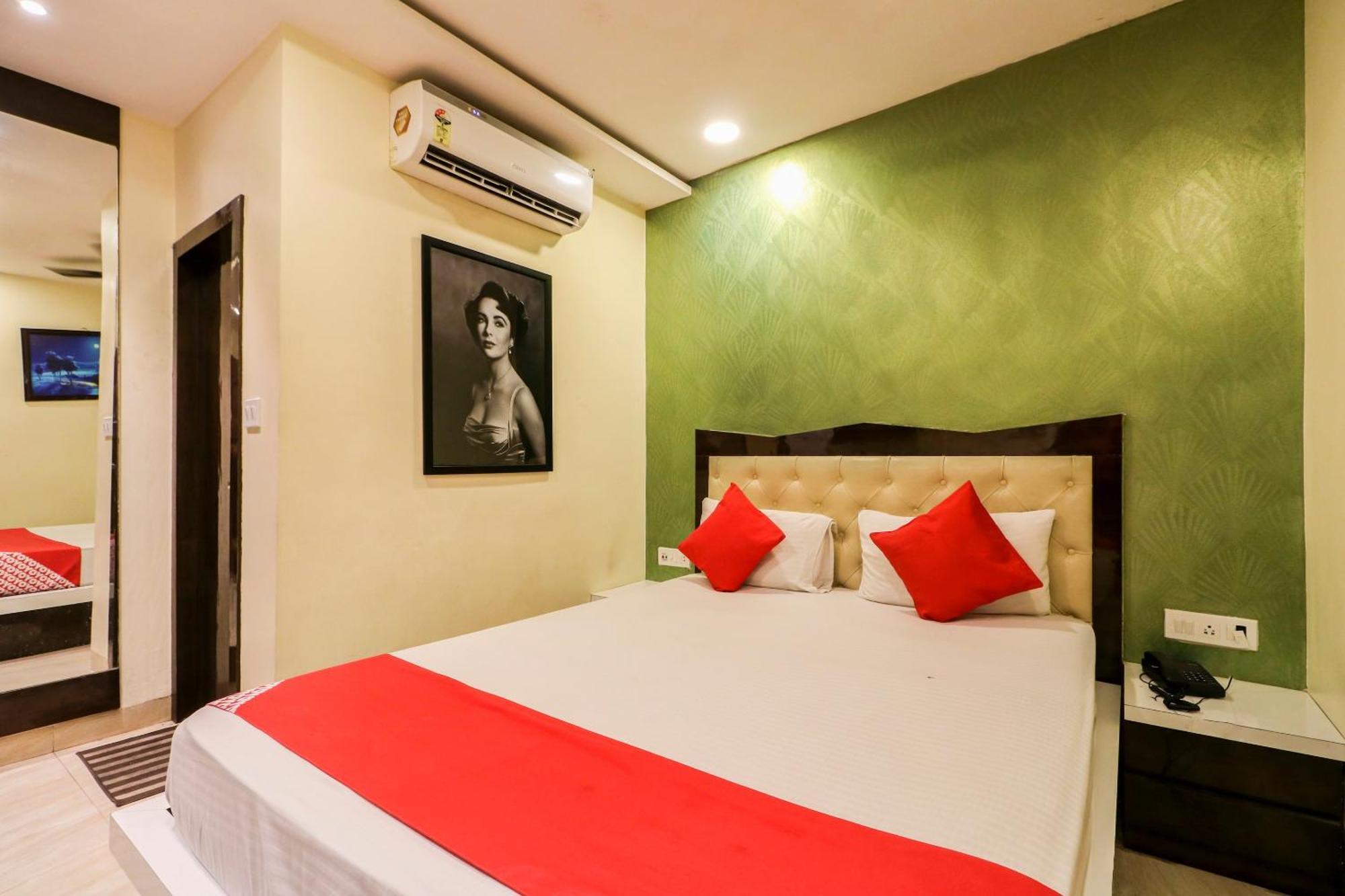 Hotel O Abi Inn Hotel Near Dhakuria Manipal Hospital โกลกาตา ภายนอก รูปภาพ