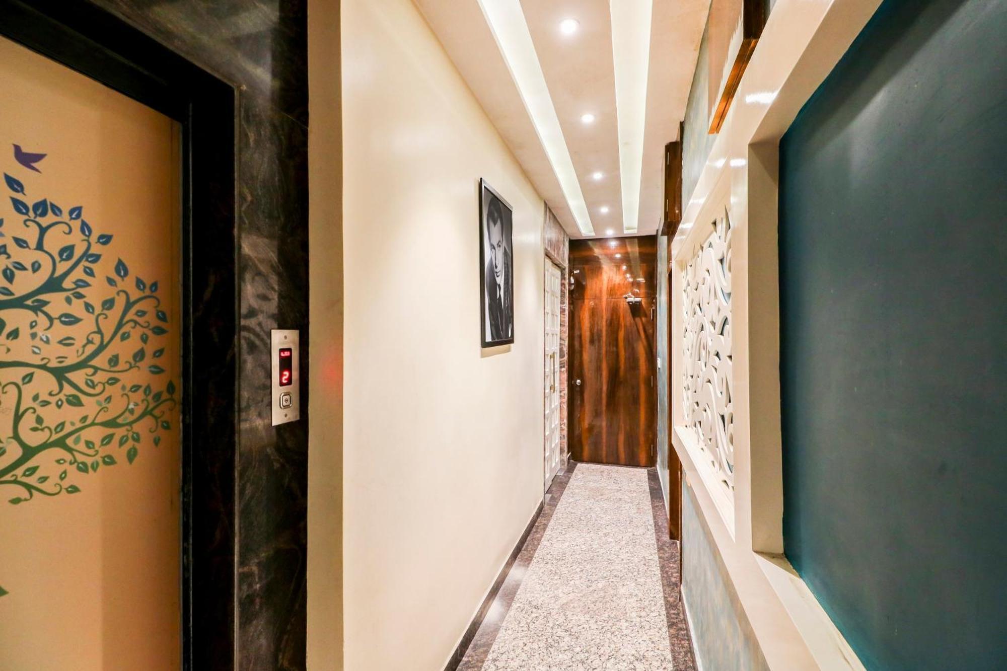 Hotel O Abi Inn Hotel Near Dhakuria Manipal Hospital โกลกาตา ภายนอก รูปภาพ